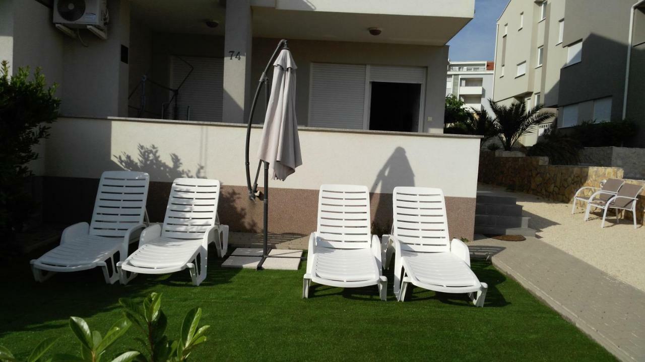 Malik'S Place Novalja Exterior foto